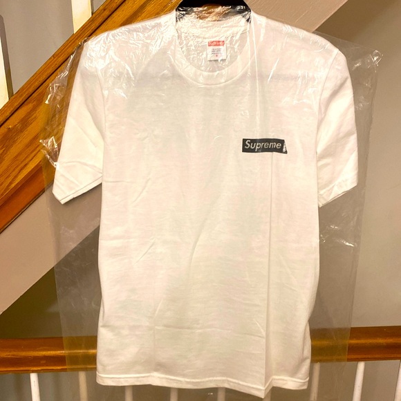 NEW- "SUPREME" (Design:Body Snatcher) -UNISEX-Mens/Woman's ;  Size: Small - Picture 1 of 4